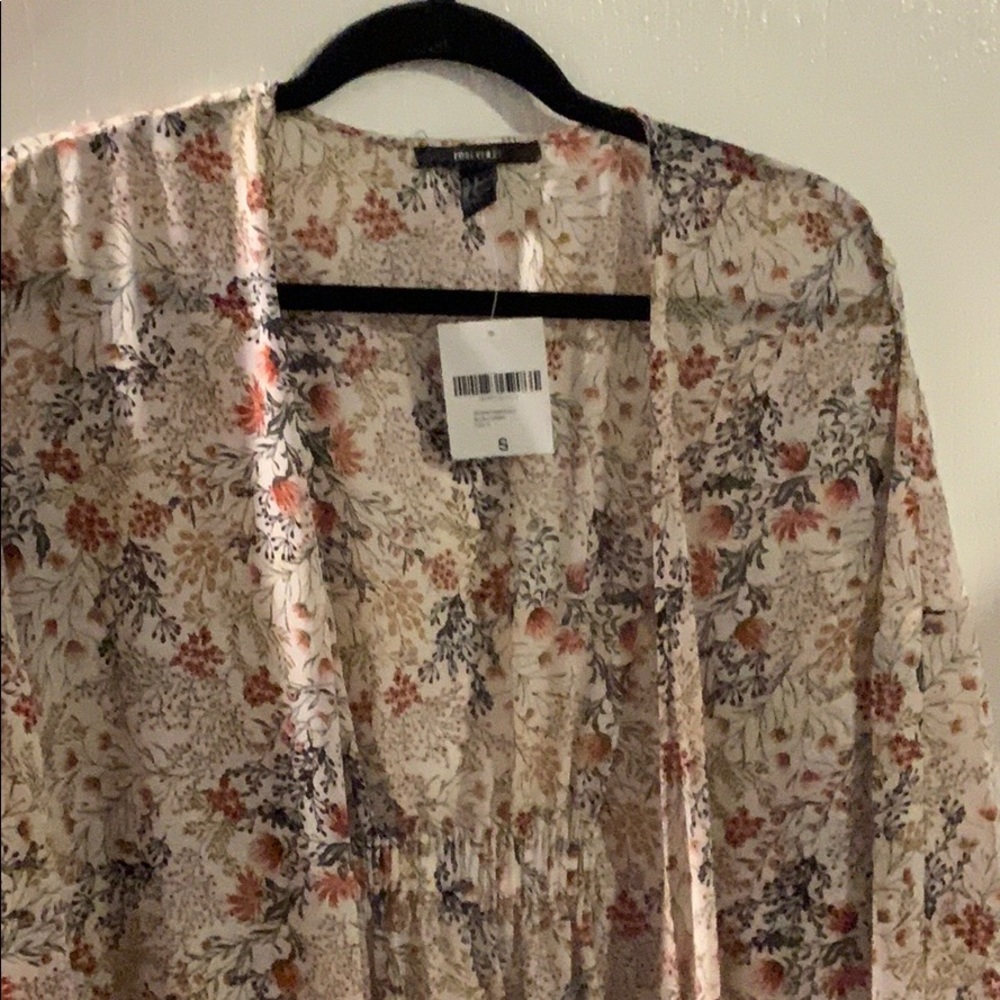 Long tie around floral duster